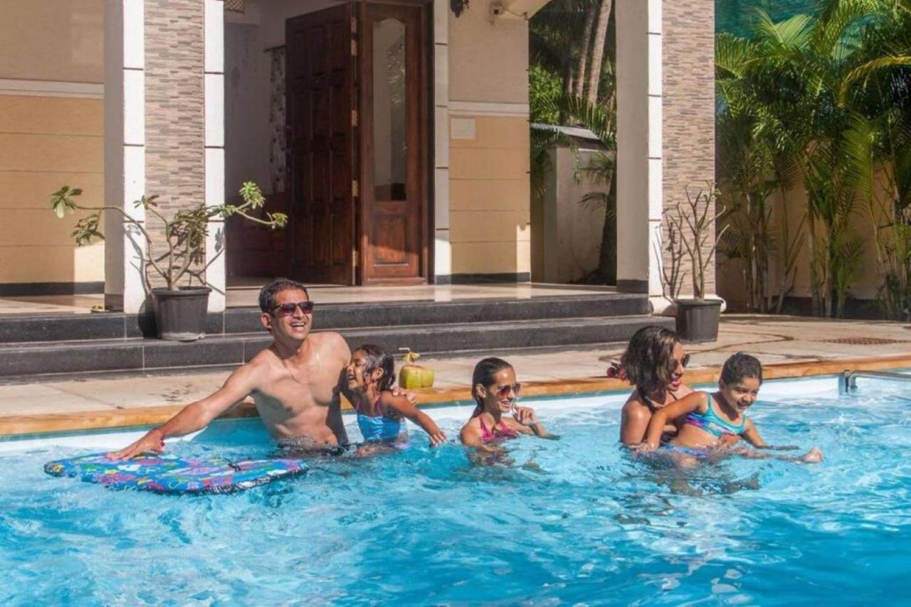 Luxury Rental With Kids Playroom In Goa Calangute Exterior photo