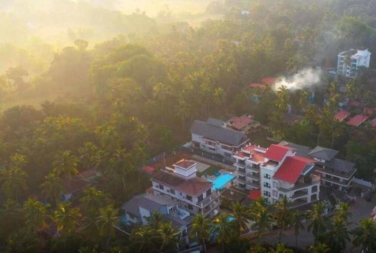 Luxury Rental With Kids Playroom In Goa Calangute Exterior photo